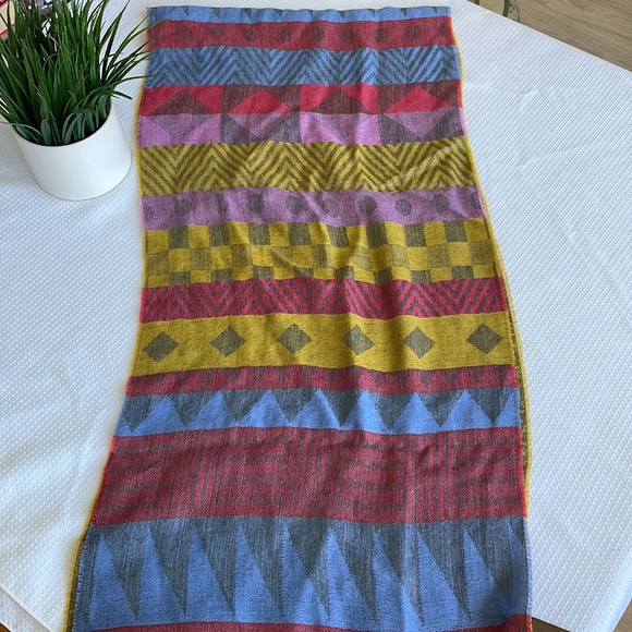 Sol Alpaca, Then and Now Patten , New With Tags, Fringed Scarf - Picture 8 of 10